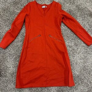 Athleta Vibrant Red V-Neck Top